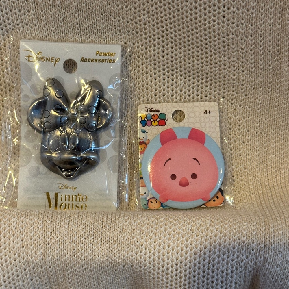 Set of 2 Disney Pins: Piglet Tsum Tsum & Pewter Minnie Mouse.